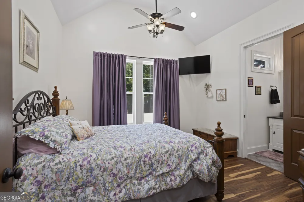 218 Riverlake RD Fair Play, SC 29643