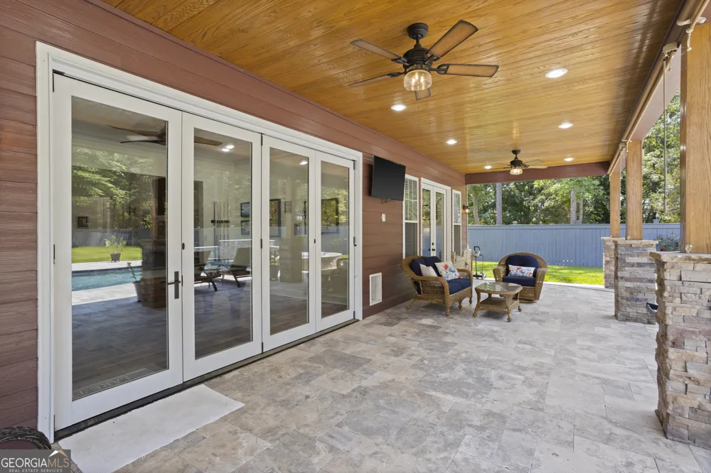 218 Riverlake RD Fair Play, SC 29643