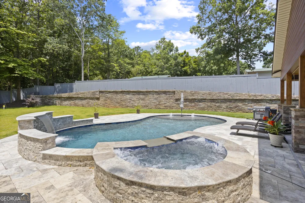 218 Riverlake RD Fair Play, SC 29643