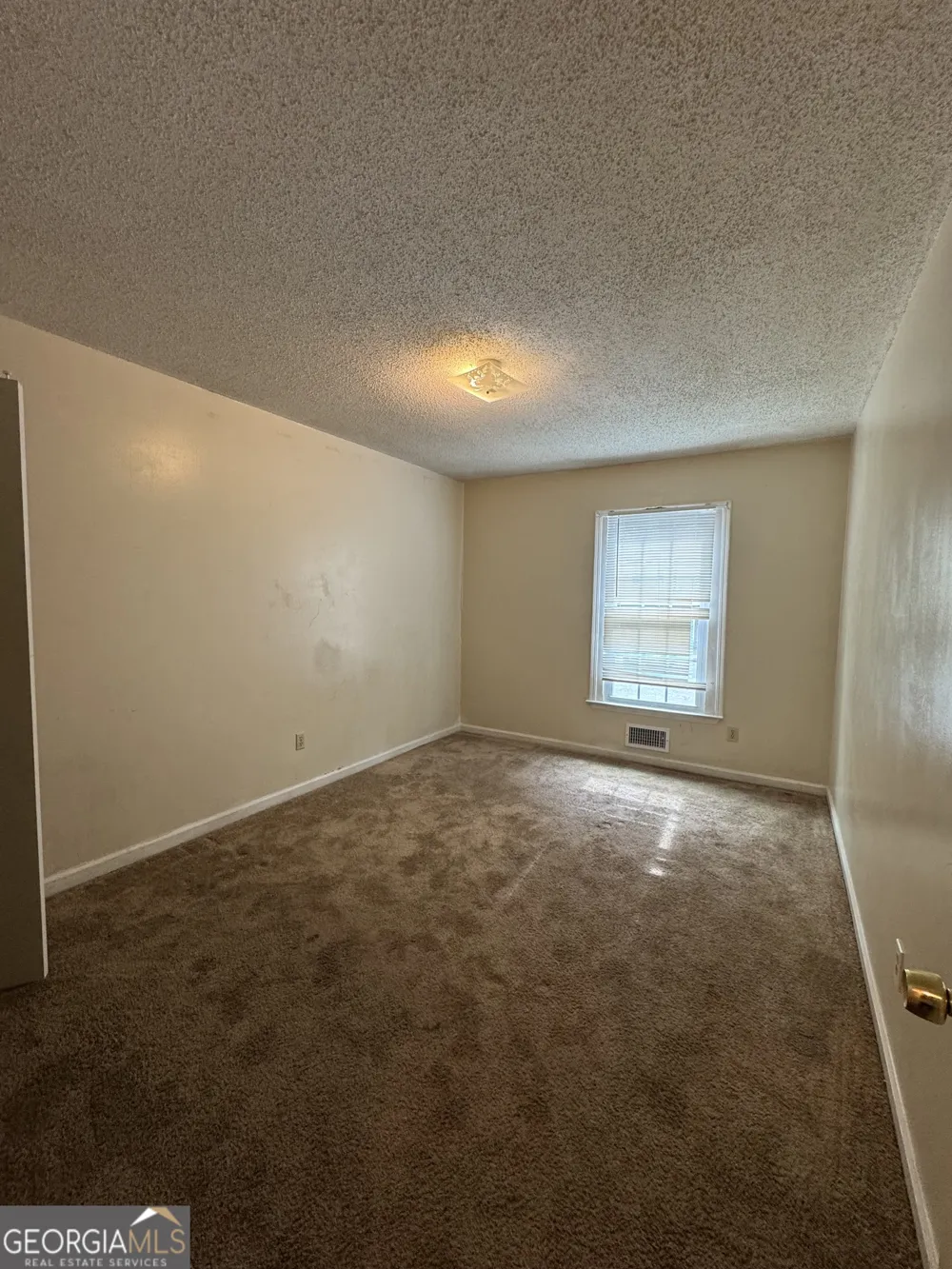 5140 High Point RD Union City, GA 30291