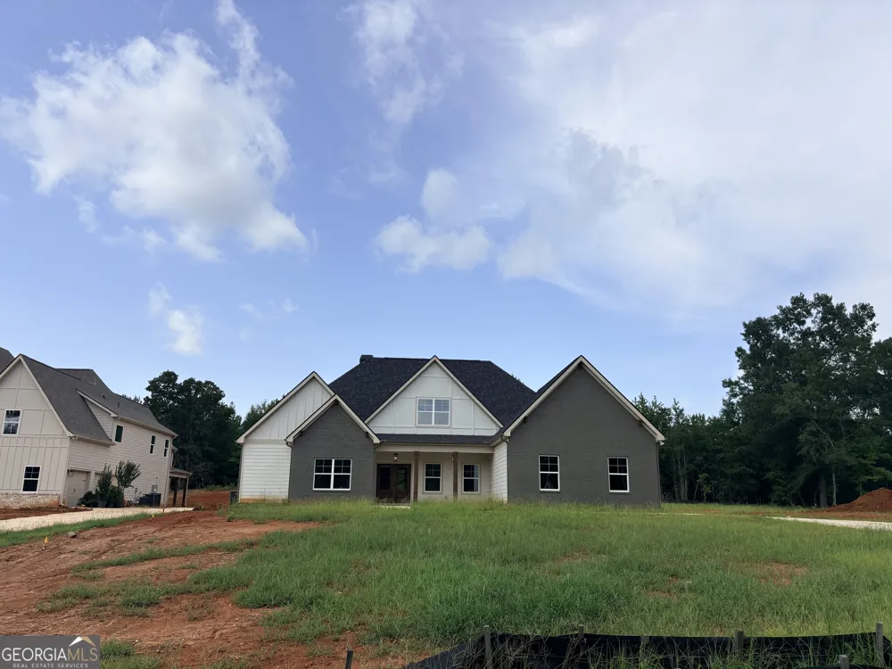 901 Stalling RD Senoia, GA 30276