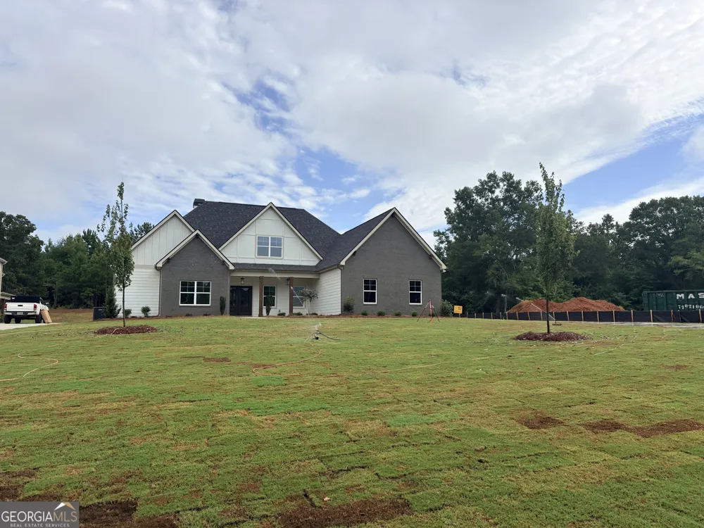 901 Stalling RD Senoia, GA 30276