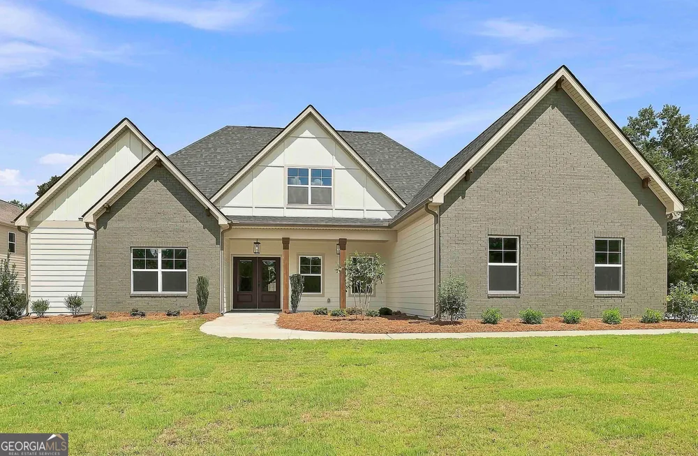 901 Stalling RD Senoia, GA 30276