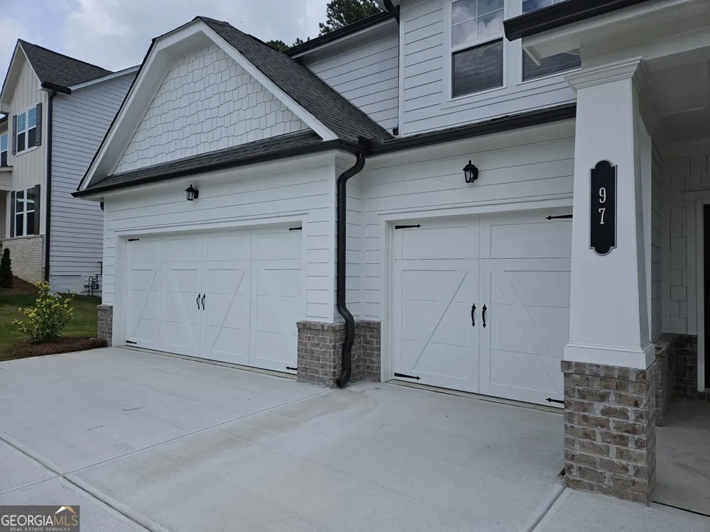 97 Andalusa CT Dallas, GA 30132