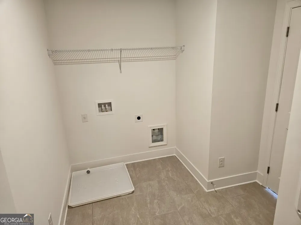 97 Andalusa CT Dallas, GA 30132