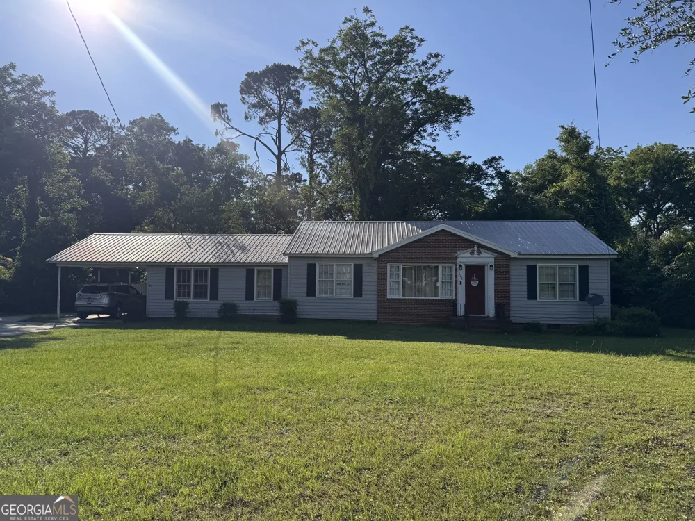 626 Sycamore ST Swainsboro, GA 30401