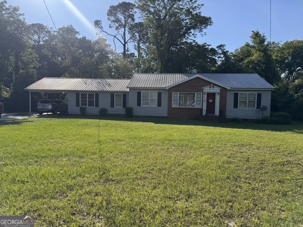 626 Sycamore ST Swainsboro, GA 30401
