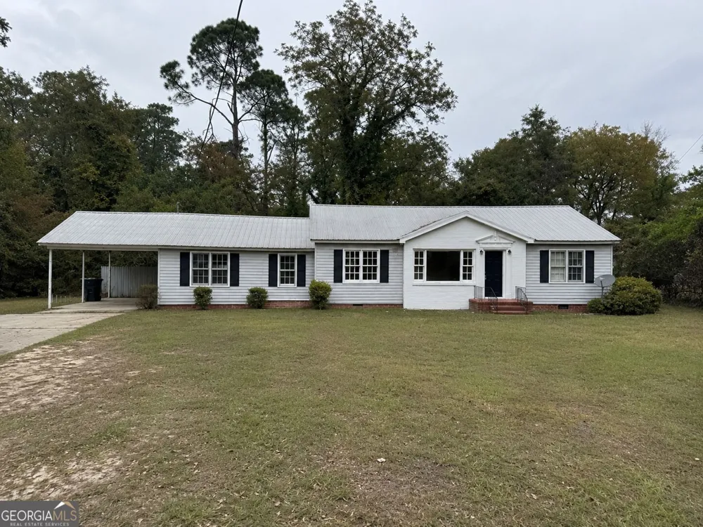 626 Sycamore ST Swainsboro, GA 30401