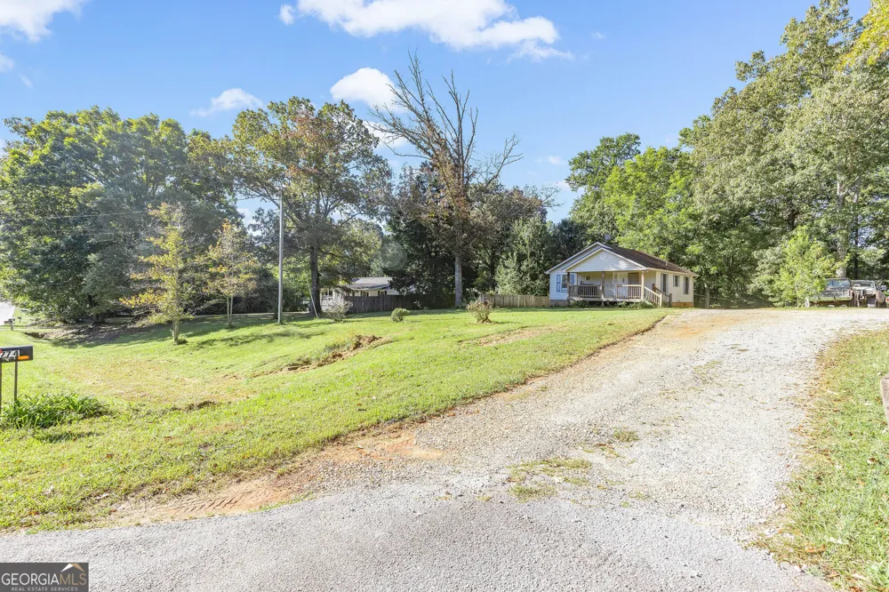 1774 Highway 17 Clarkesville, GA 30523