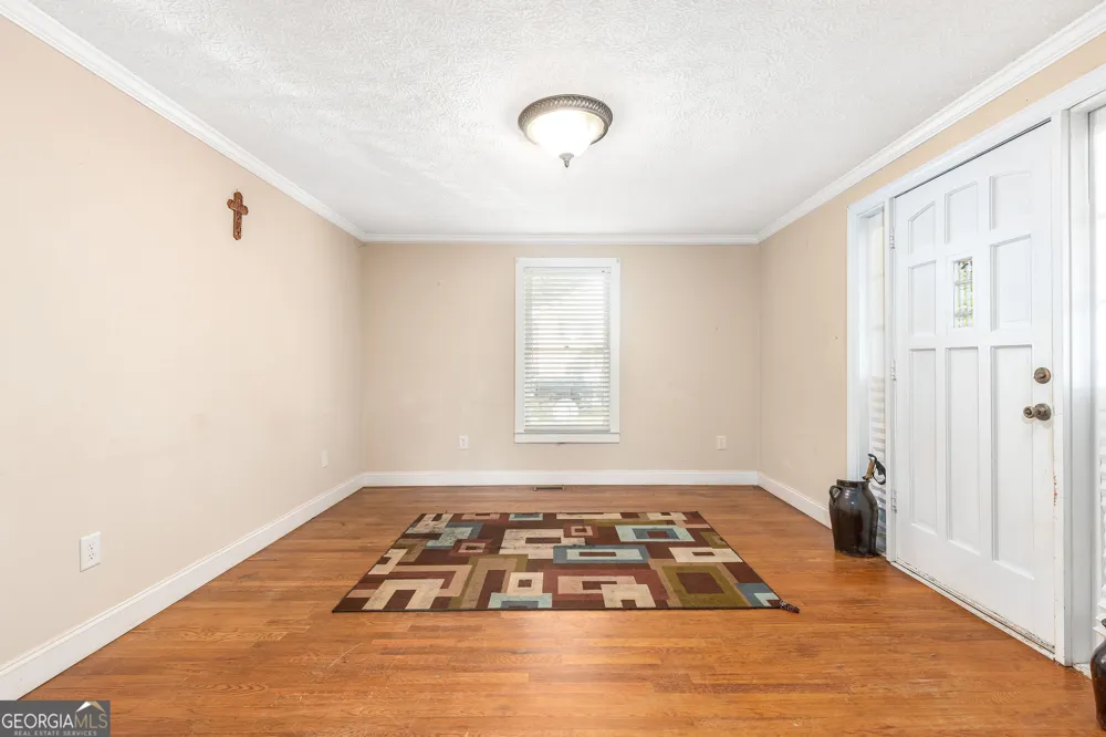 1774 Highway 17 Clarkesville, GA 30523