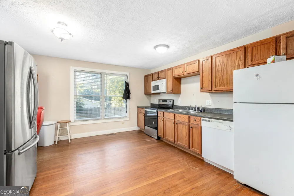 1774 Highway 17 Clarkesville, GA 30523