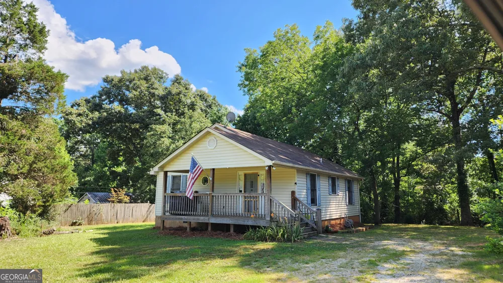 1774 Highway 17 Clarkesville, GA 30523