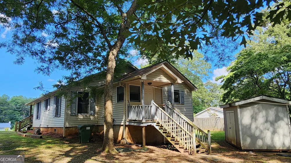 1774 Highway 17 Clarkesville, GA 30523