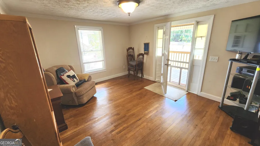 1774 Highway 17 Clarkesville, GA 30523