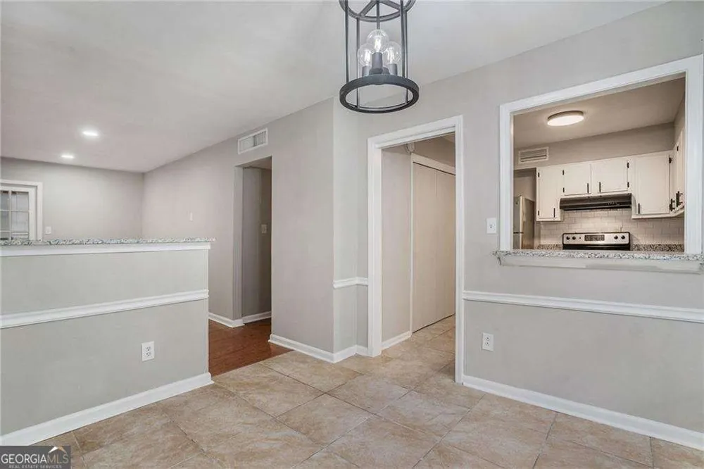 122 Maison PL NW Atlanta, GA 30327