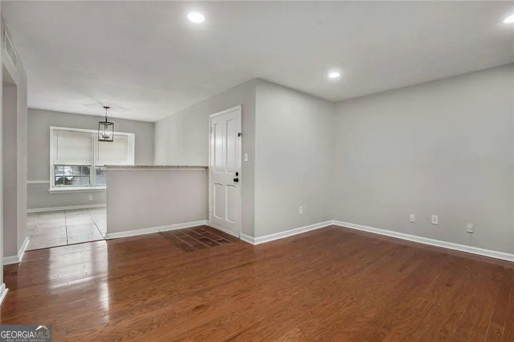 122 Maison PL NW Atlanta, GA 30327
