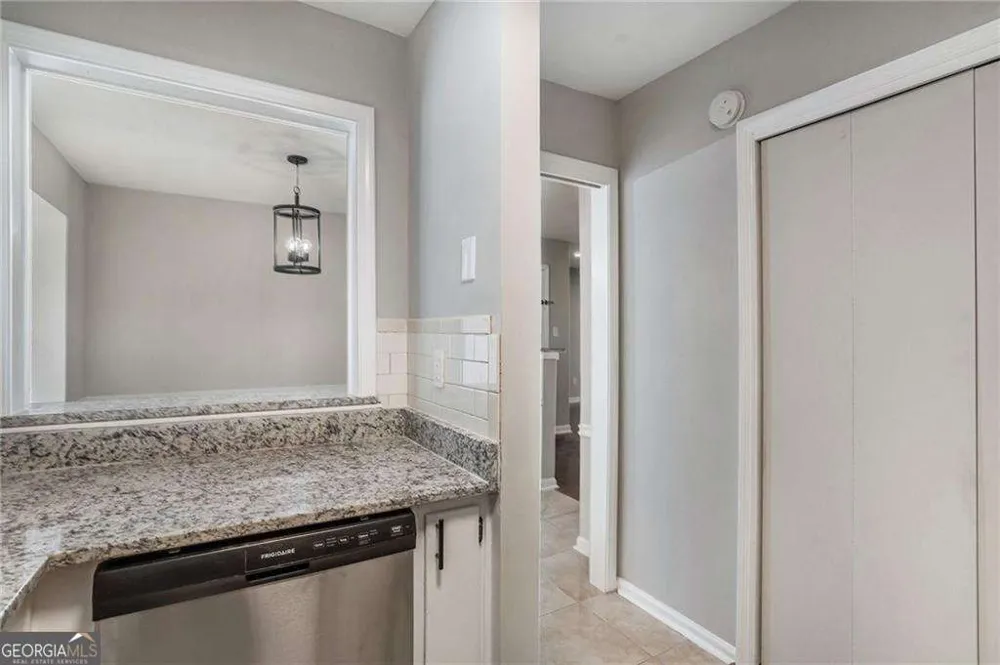 122 Maison PL NW Atlanta, GA 30327
