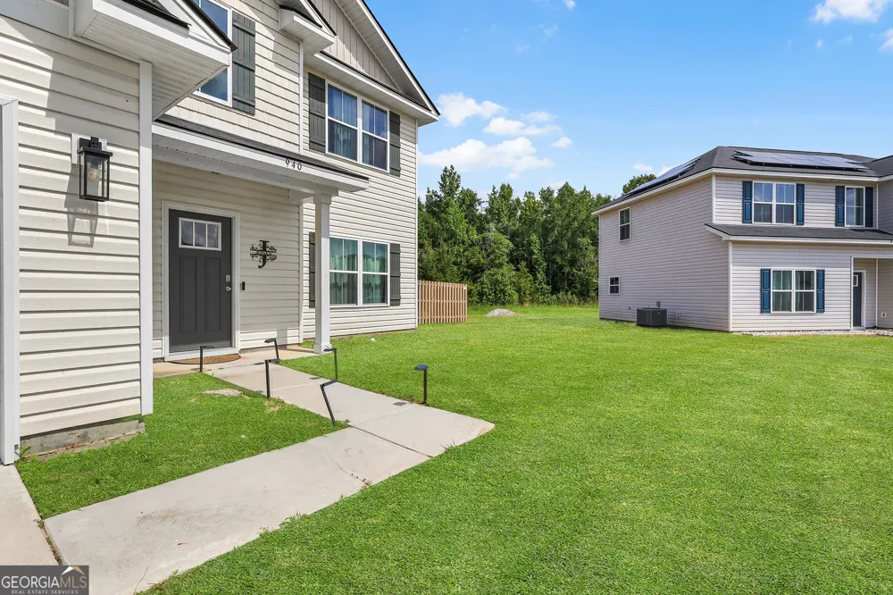 940 Meloney DR Hinesville, GA 31313