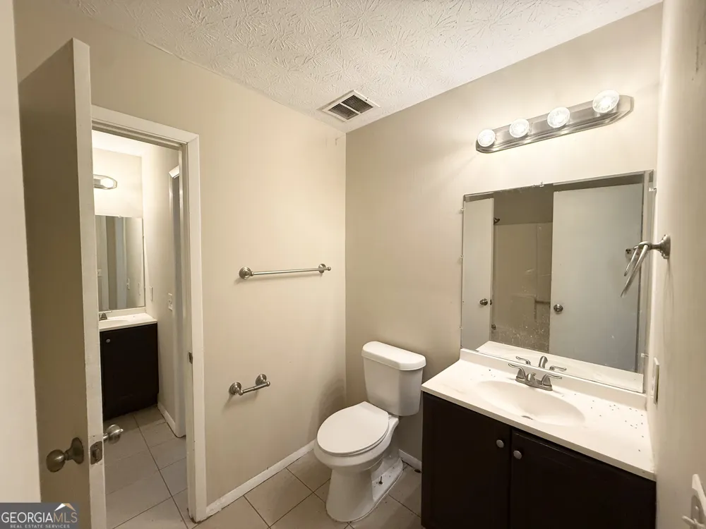 897 S Indian Creek DR Stone Mountain, GA 30083