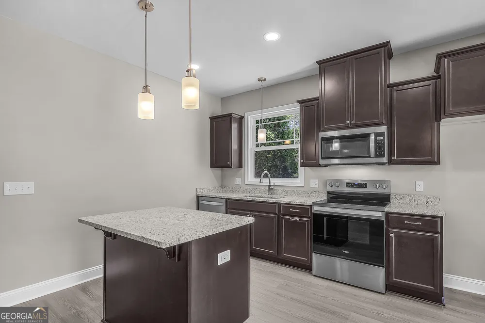 2235 Alaska ST Savannah, GA 31404