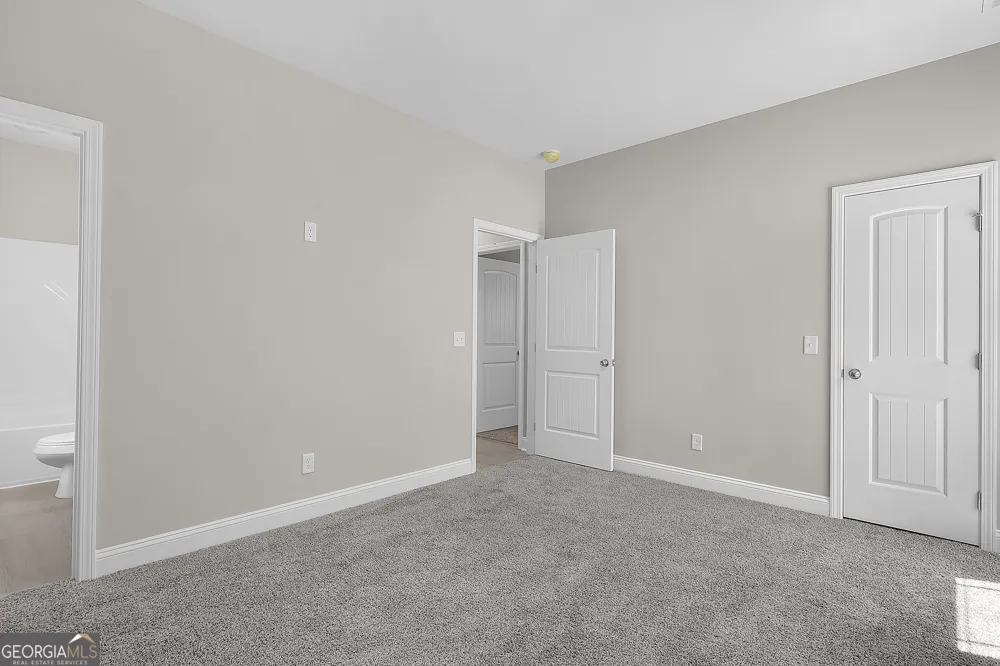 2235 Alaska ST Savannah, GA 31404