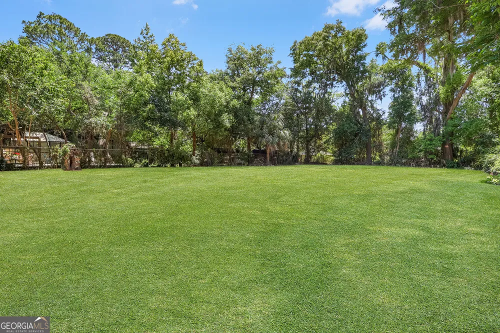 2235 Alaska ST Savannah, GA 31404