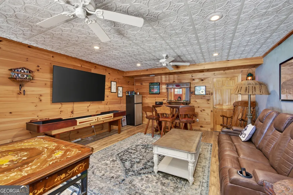 750 Seye Wailo TRL Clarkesville, GA 30523