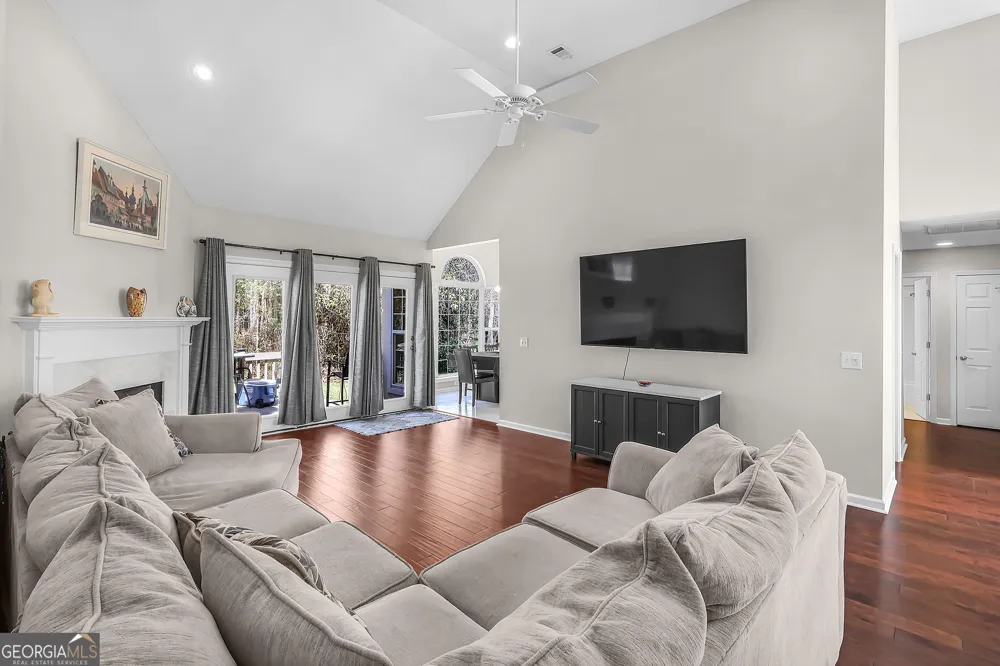 4 White Ibis LN Savannah, GA 31419