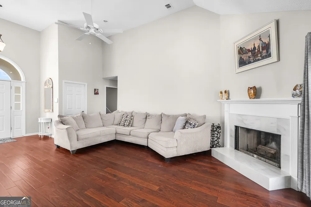 4 White Ibis LN Savannah, GA 31419