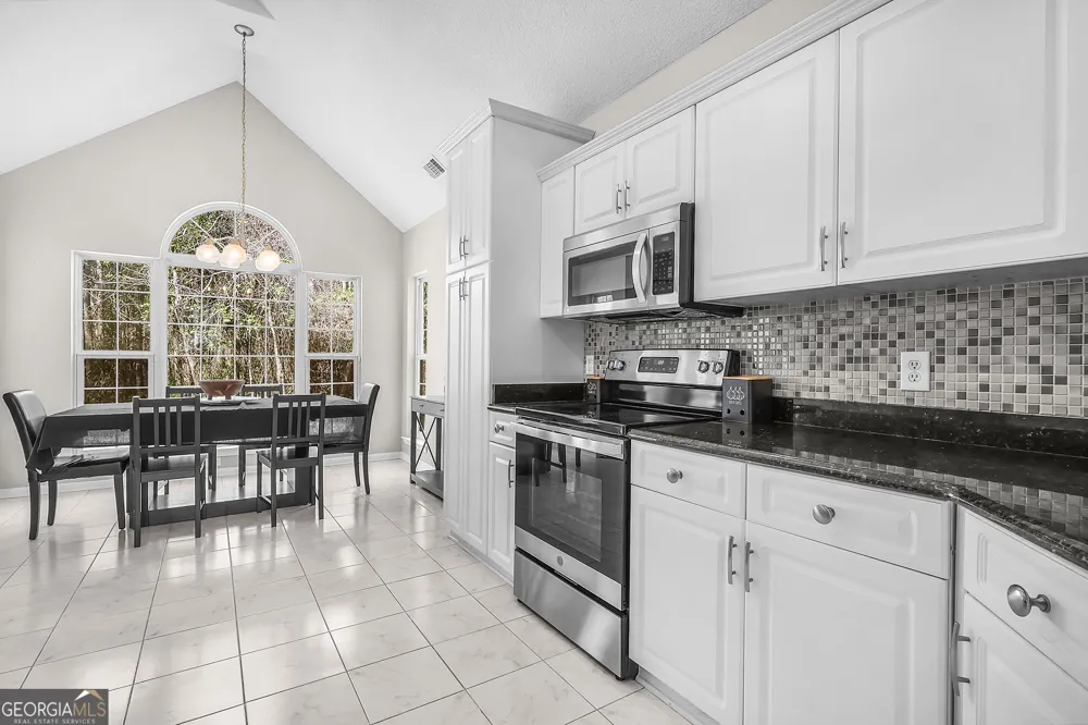 4 White Ibis LN Savannah, GA 31419