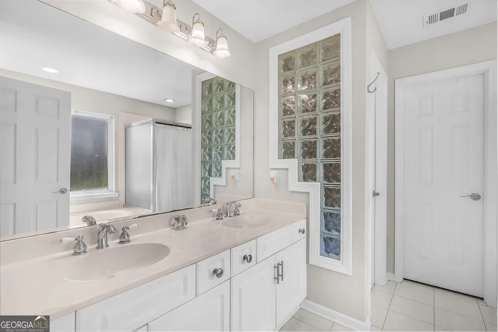 4 White Ibis LN Savannah, GA 31419