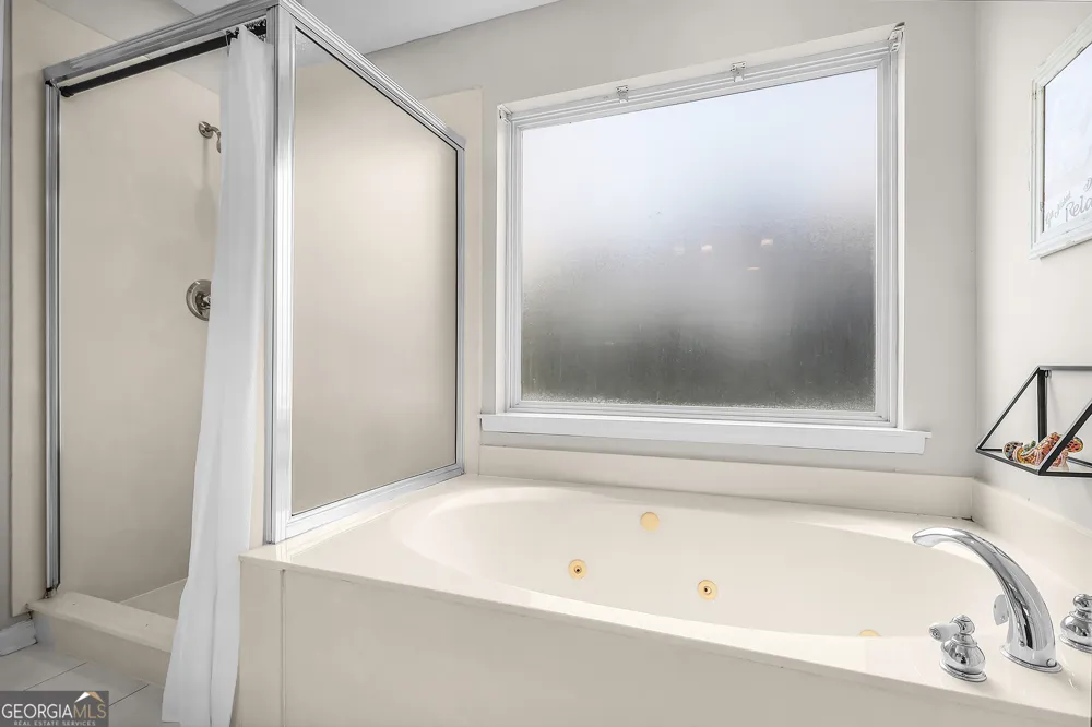 4 White Ibis LN Savannah, GA 31419