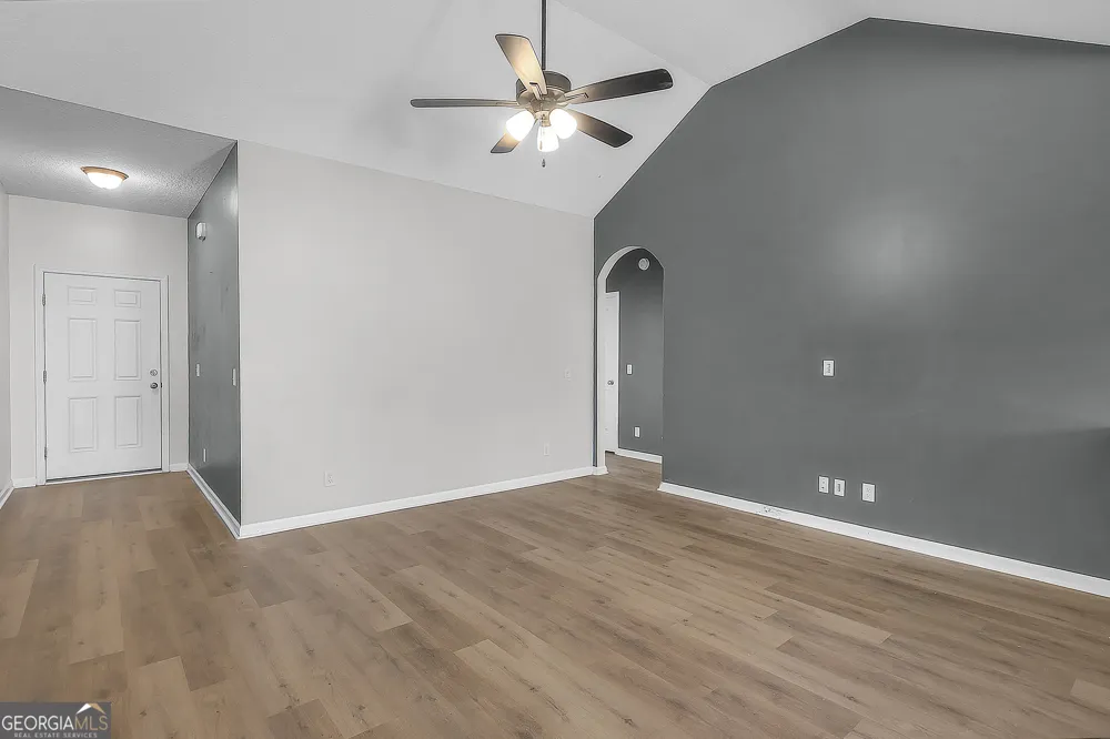 33 NE Firefly TRCE Ludowici, GA 31316