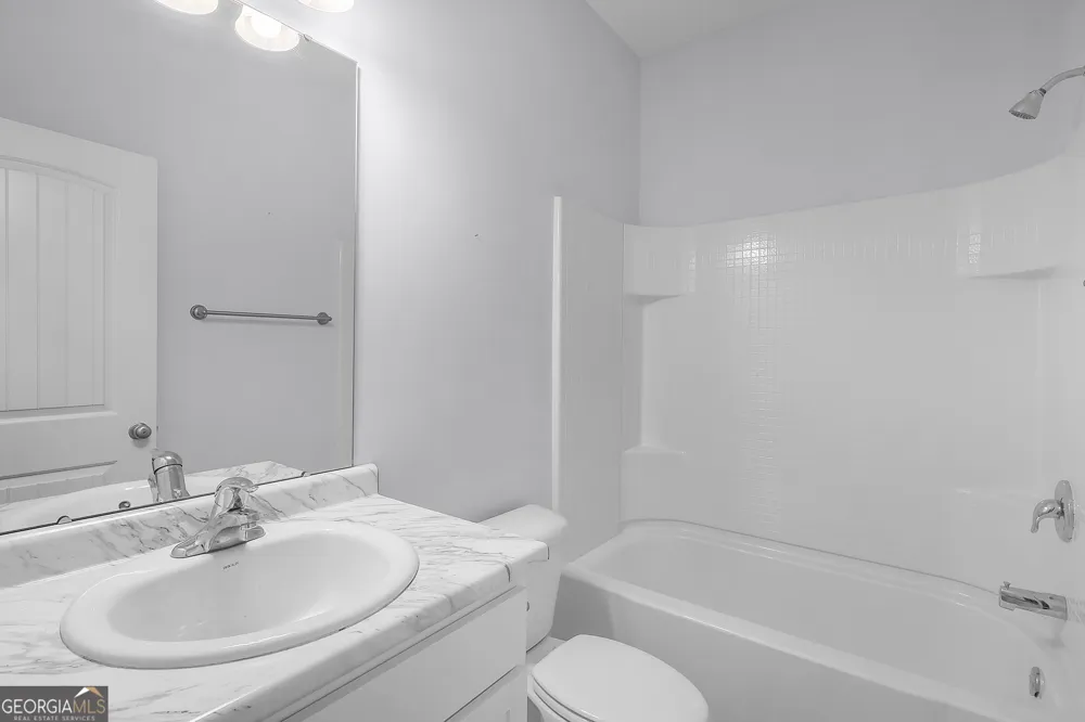 33 NE Firefly TRCE Ludowici, GA 31316