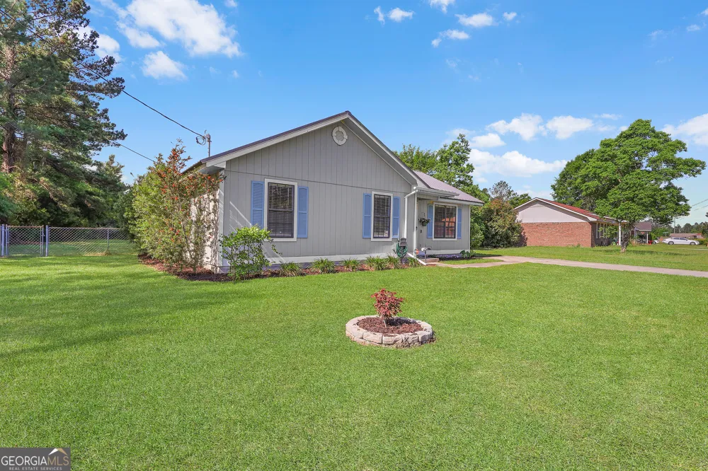 1692 NE Lee Place Ludowici, GA 31316