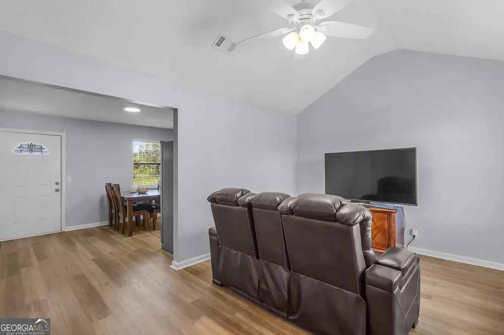 1692 NE Lee Place Ludowici, GA 31316