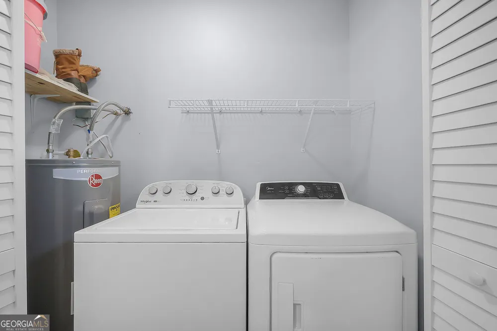 1692 NE Lee Place Ludowici, GA 31316