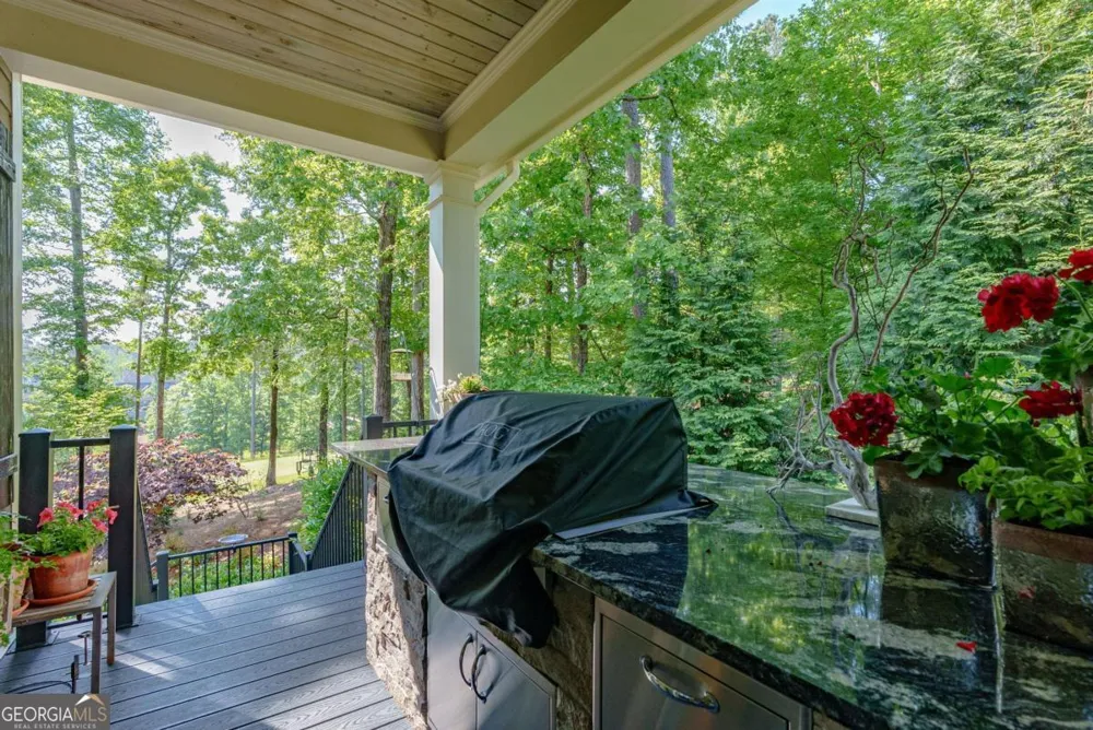 2051 Sandy FRD Greensboro, GA 30642