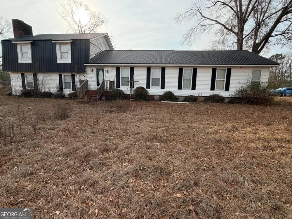 154 Atkinson DR Swainsboro, GA 30401
