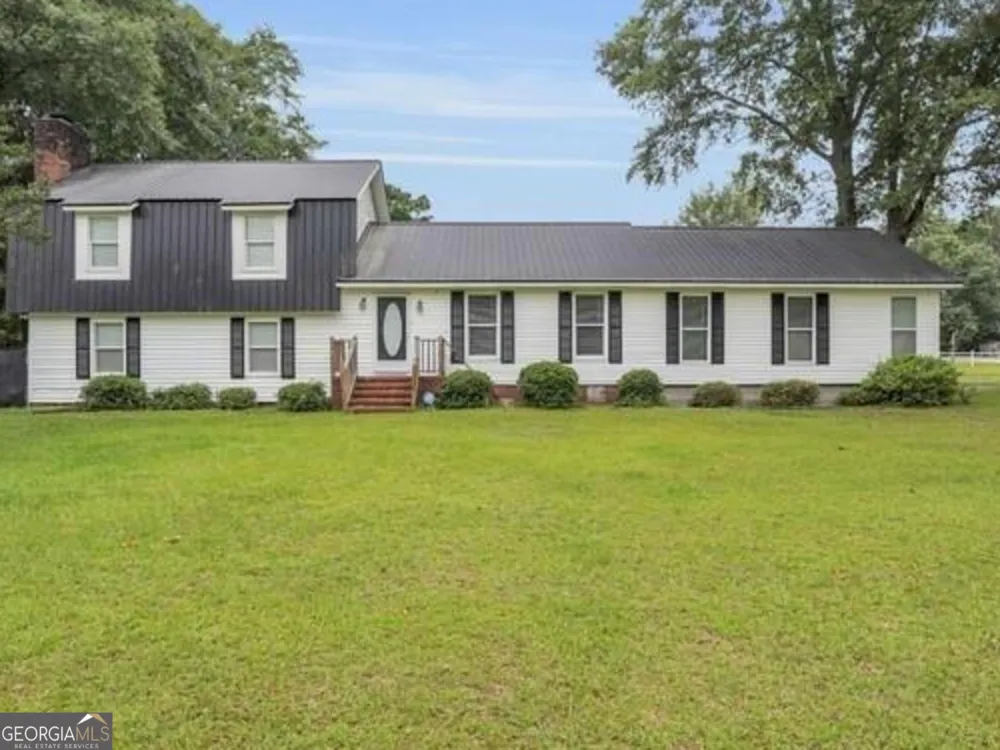 154 Atkinson DR Swainsboro, GA 30401