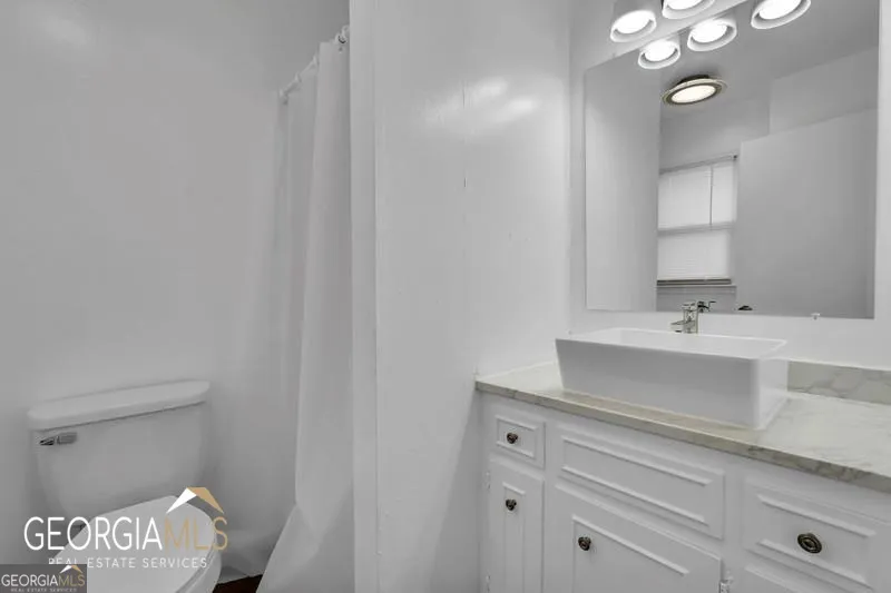 154 Atkinson DR Swainsboro, GA 30401