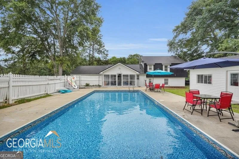 154 Atkinson DR Swainsboro, GA 30401