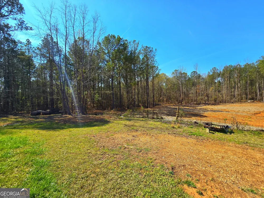 2001 Rocky Creek RD Mansfield, GA 30055