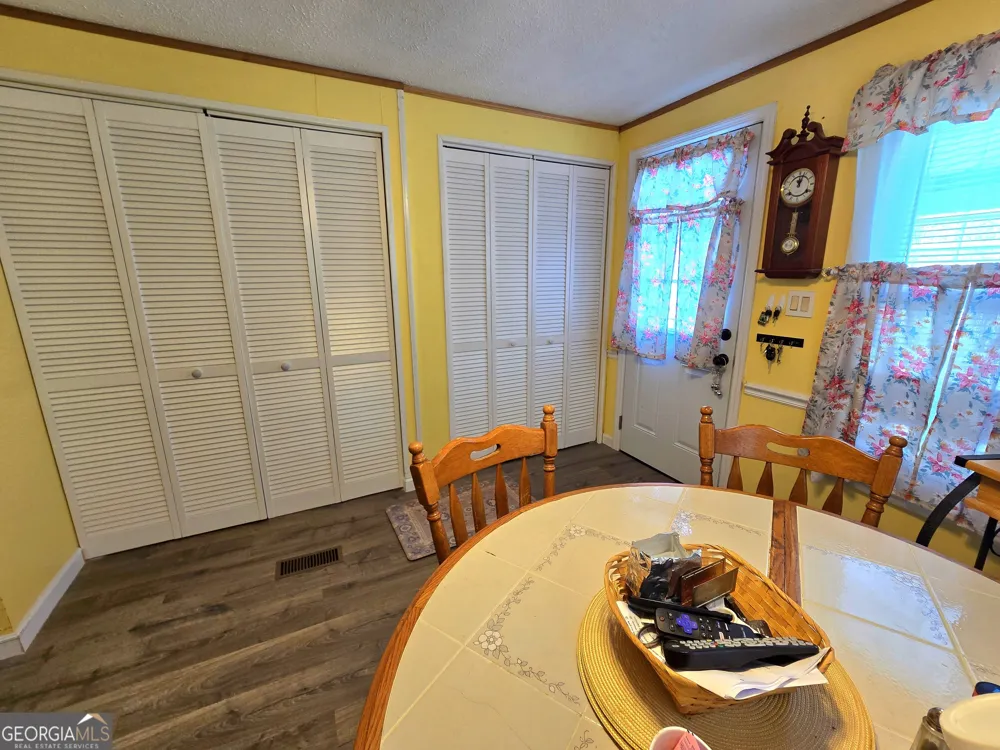 2001 Rocky Creek RD Mansfield, GA 30055