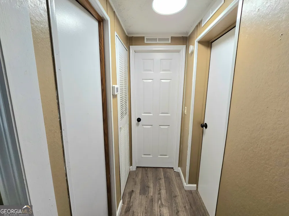2001 Rocky Creek RD Mansfield, GA 30055
