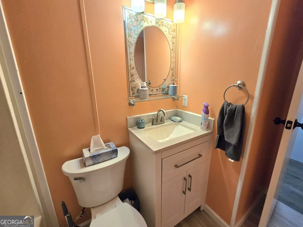 2001 Rocky Creek RD Mansfield, GA 30055