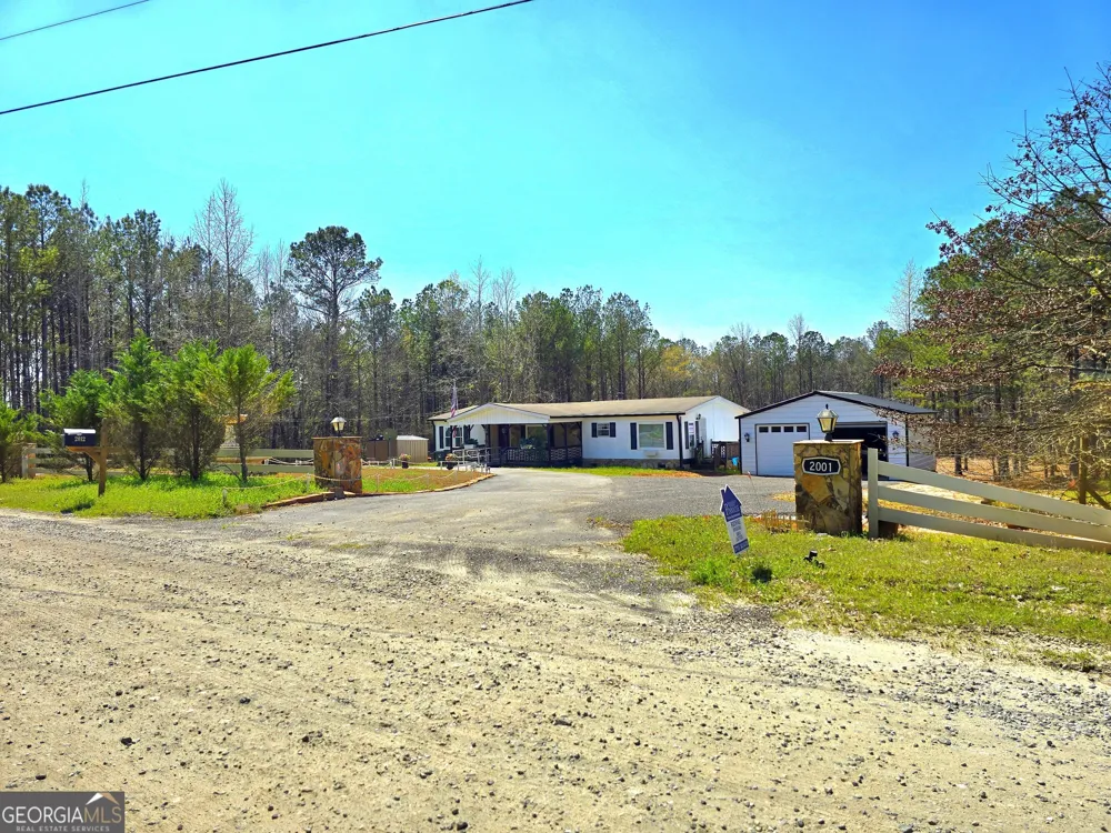 2001 Rocky Creek RD Mansfield, GA 30055
