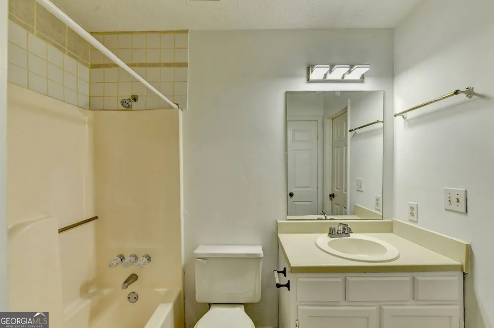 5607 Executive WAY Norcross, GA 30071
