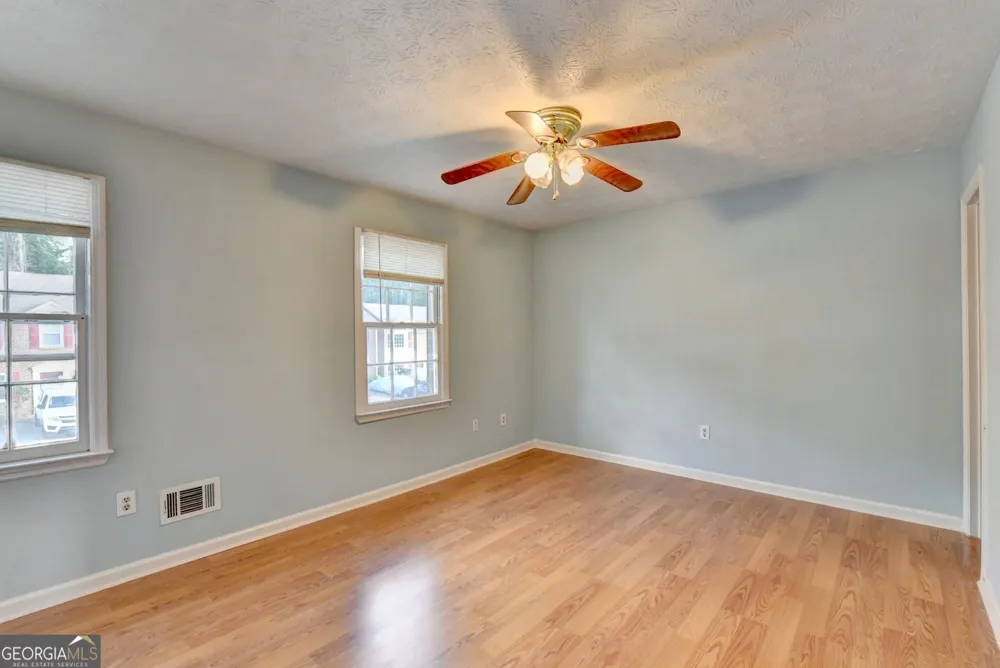 5607 Executive WAY Norcross, GA 30071