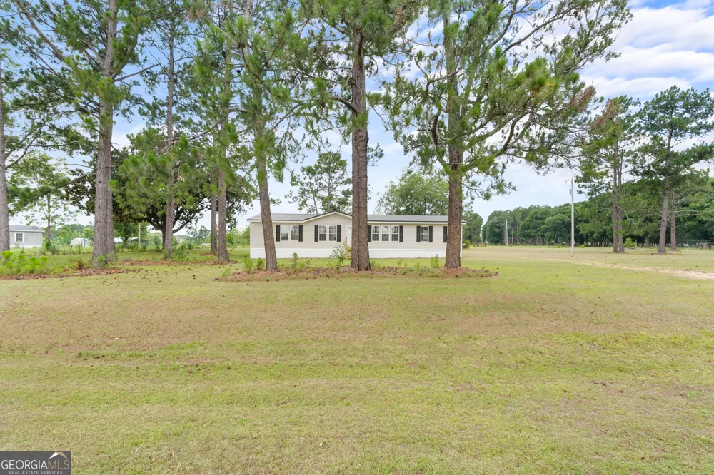 703 Dave Callaway RD Collins, GA 30421